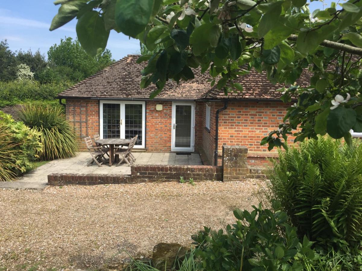 Wartling Place Country House Bagian luar foto
