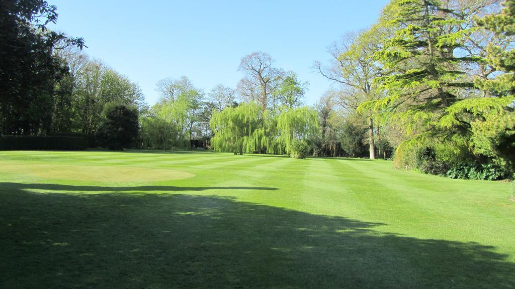 Wartling Place Country House Bagian luar foto